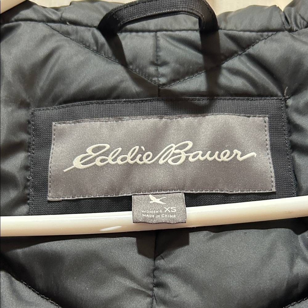 Eddie Bauer Black Quilted Jacket - Picture 2 of 8